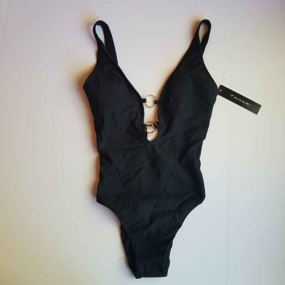 Tahari Ribbed Black Plunge Gold Ring One Piece M